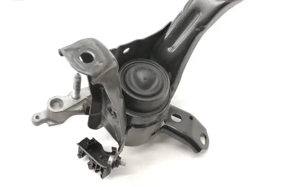 Toyota C-HR I Engine mount bracket