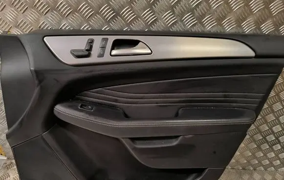 Mercedes-Benz ML W166 Front door card panel trim 2011950A1 2012996A1 2111556A1