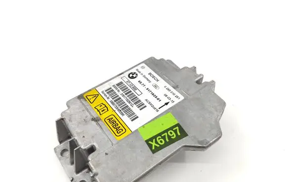 BMW 1 E82 E88 Airbag control unit/module 0285010251 9171925