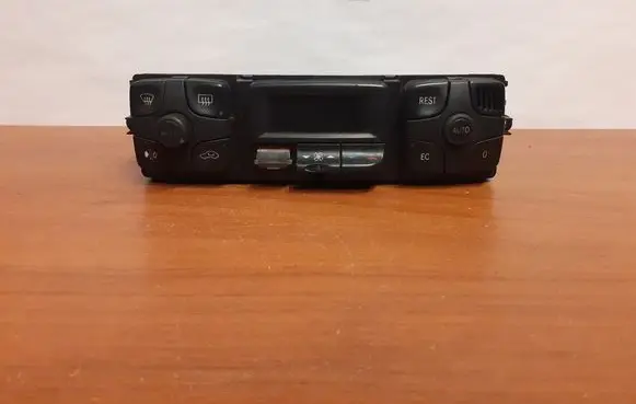 Mercedes-Benz S W220 Interior fan control switch 6879 2208300185