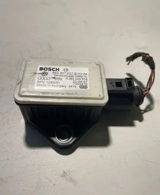 Audi A4 S4 B7 8E 8H ESP acceleration yaw rate sensor 8E0907637B