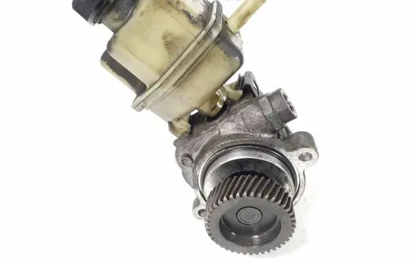Mazda 6 Power steering pump 3904406E