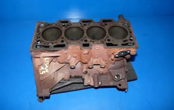 Mercedes-Benz Citan W415 Engine block 