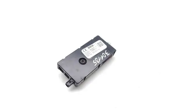 BMW X5 G05 Aerial antenna amplifier 6839348 218898-10 50110271