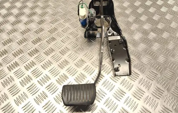 Ford Mondeo MK IV Brake pedal 7G9N2D094RC