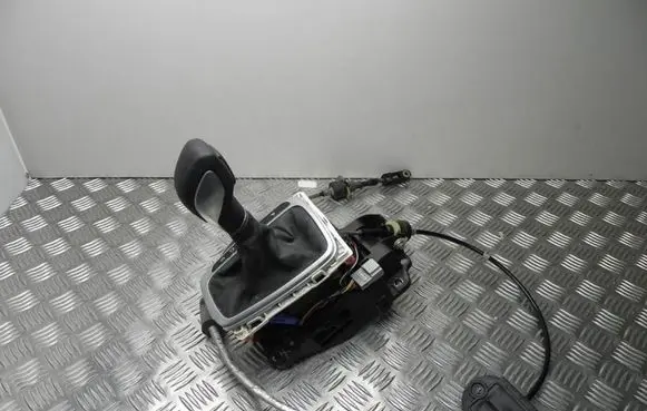 Ford Fusion Gear shifter/selector 7K004AE3JA6 I8980