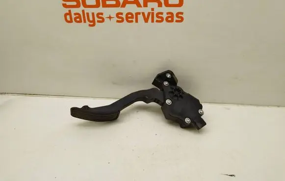 Subaru Forester SG Accelerator throttle pedal 36010SA060 1988007060 10G28A0034