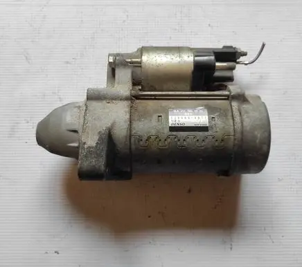 Mercedes-Benz Sprinter W906 Starter motor A6519060026