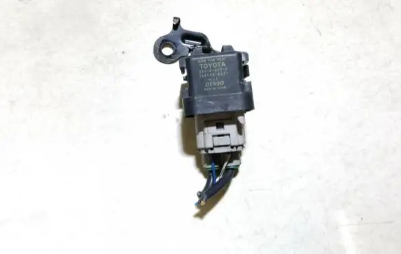 Toyota Auris 150 Glow plug pre-heat relay 2861067010 28610-67010