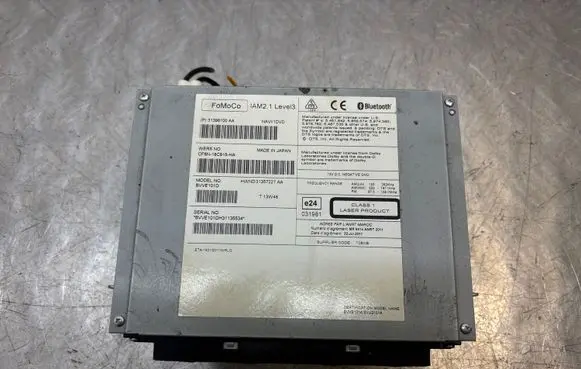 Volvo V70 Radio/CD/DVD/GPS head unit CF6N18C815HA