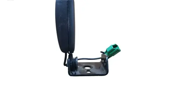 Volvo C70 Rear seatbelt buckle 30780613