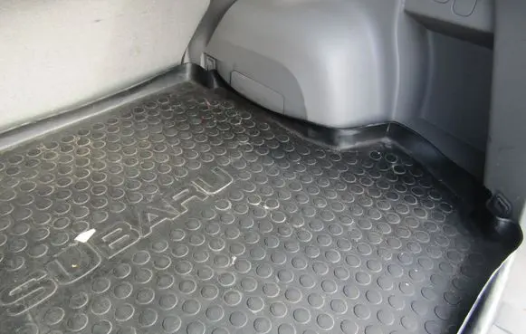 Subaru Forester SH Trunk/boot floor carpet liner 