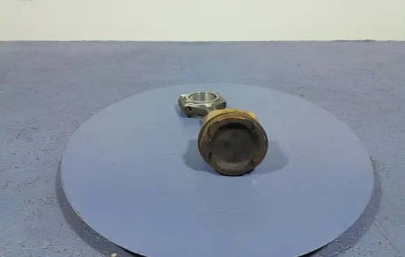 Piston