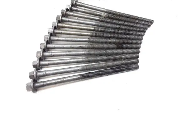 Volvo V70 Cylinder head bolts 