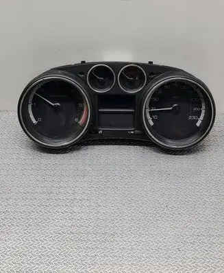 Peugeot 308 Speedometer (instrument cluster) 9665107480 503001550310 TN97K1K31