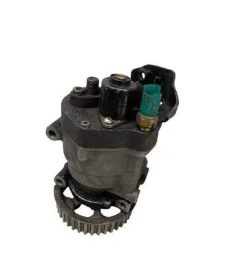 Renault Clio III Fuel injection high pressure pump 9303Z111B 18001935 46057842