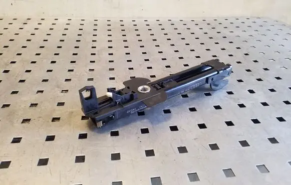 Audi Q7 4L Seat belt adjustment rail 8E0857833G