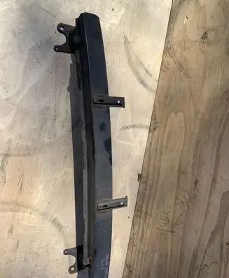 Skoda Fabia Mk2 (5J) Front bumper cross member 5J0807559A