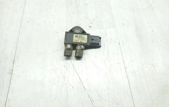 Peugeot 5008 Exhaust gas pressure sensor 9662143180 210PS10081
