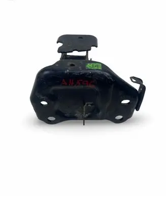 Toyota RAV 4 (XA30) Engine mount bracket 