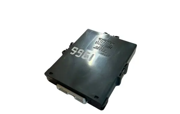 Lexus RX 330 - 350 - 400H Central body control module 8911148090 2324005272