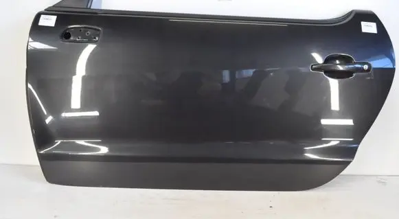 Peugeot RCZ Front door