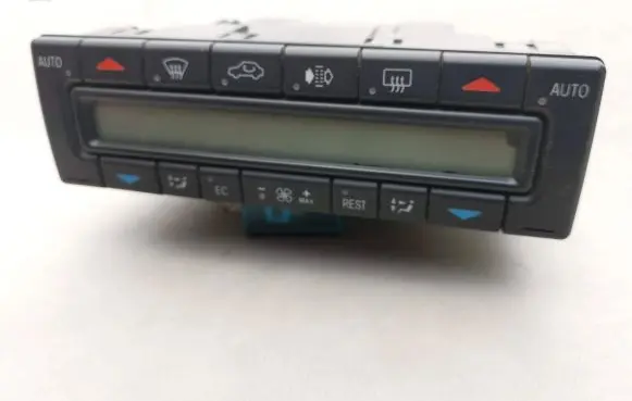 Mercedes-Benz E W210 Climate control unit 2108303285