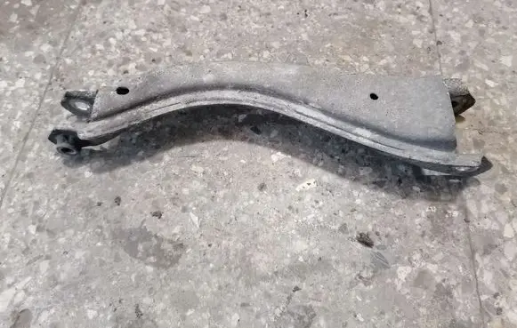 Volvo XC70 Rear upper control arm/wishbone