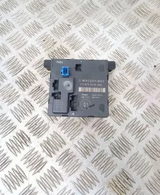 Mercedes-Benz E W211 Door control unit/module 2118703485 00406079