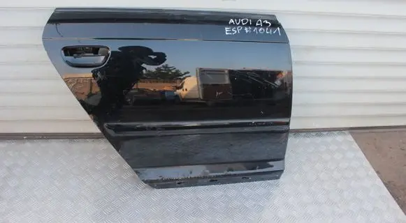 Audi A3 S3 8P Rear door