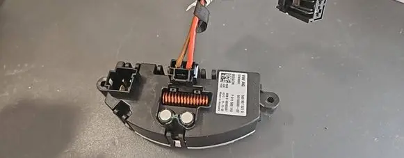 Volkswagen Up Heater blower motor/fan resistor 5Q0907521D F011500110 0015003002