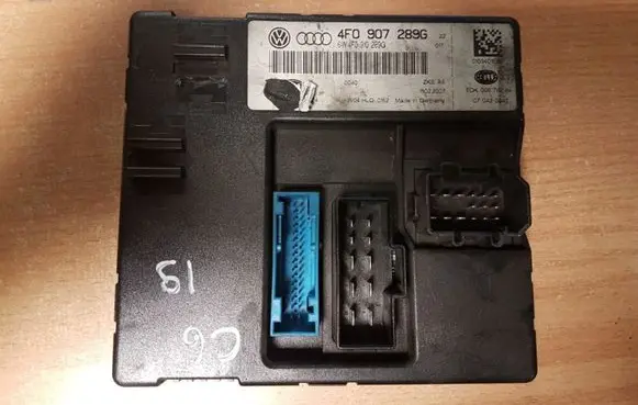 Audi A6 S6 C6 4F Light module LCM 4F0907289G