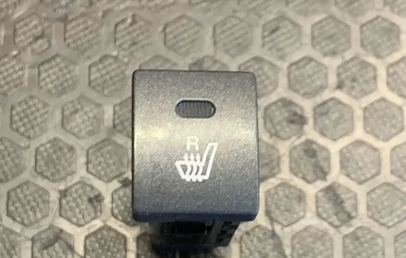 KIA Sorento Seat heating switch 202002962