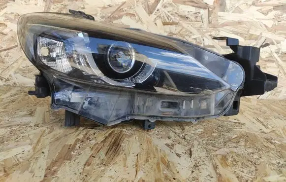 Mazda 6 Headlight/headlamp 3282318