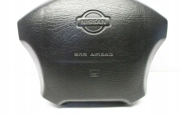 Nissan Serena Steering wheel airbag