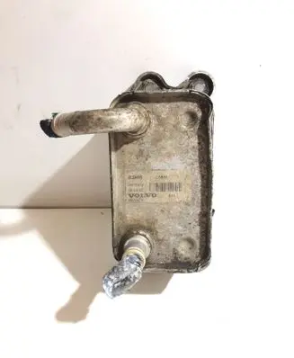 Engine oil radiator
