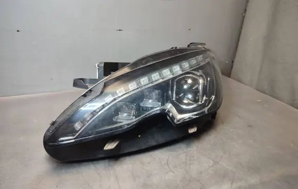 Peugeot 308 Headlight/headlamp 98005464