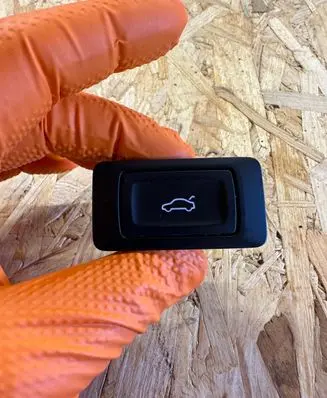 Audi A6 S6 C7 4G Tailgate opening switch 4G0959831A 10091164 22112014