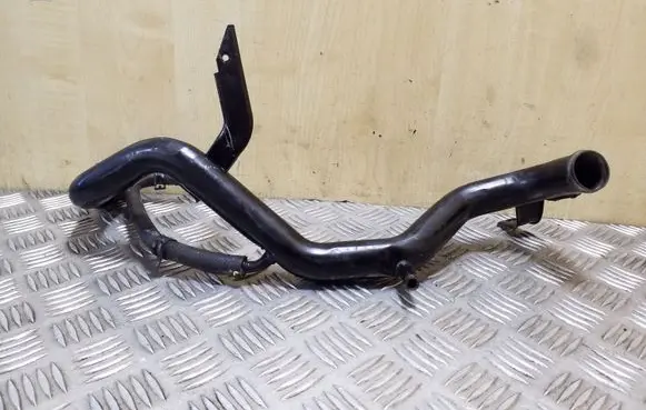 Audi A4 S4 B7 8E 8H Engine coolant pipe/hose 03G121071A 03G121101
