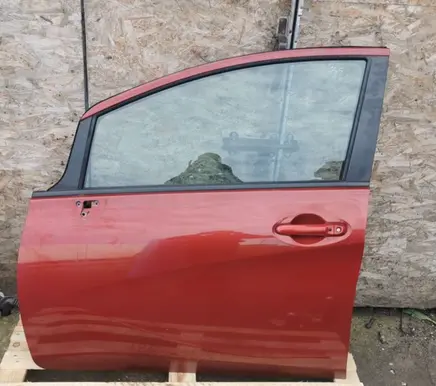 Nissan Note (E12) Front door