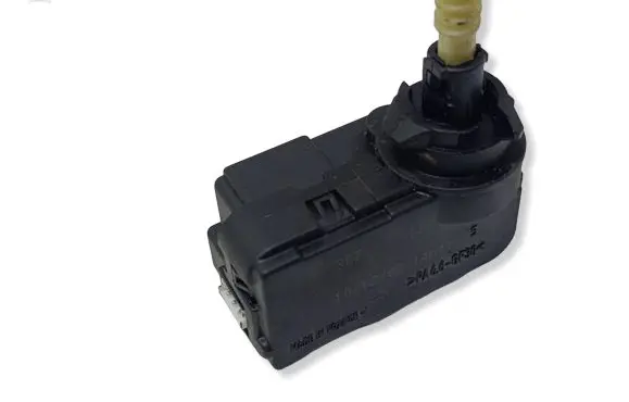 Peugeot 307 Headlight level adjustment motor 