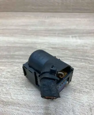 Audi A8 S8 D3 4E Plug wire 4E0906379 BLACK