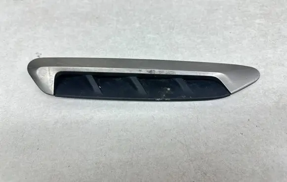 BMW X3 G01 Fender trim (molding) 7418604