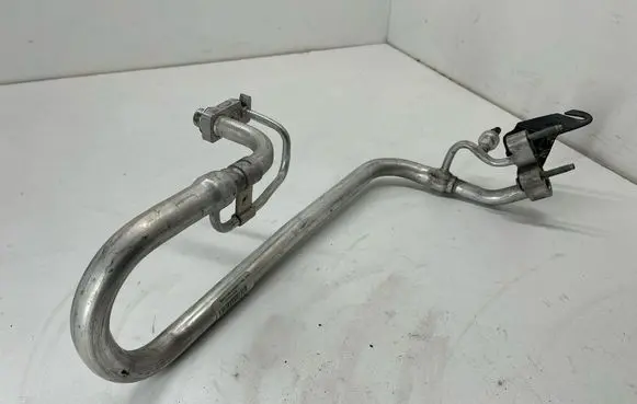 Dodge Challenger Air conditioning (A/C) pipe/hose 68158886AB 68156982AA