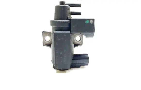Toyota Auris 150 Turbo solenoid valve 258190R011 70051303 07L126