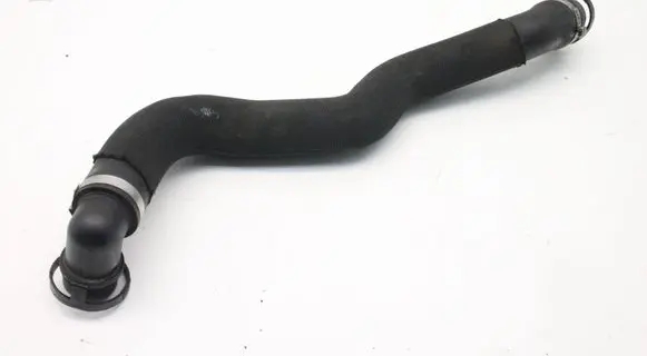 Audi A4 S4 B7 8E 8H Air intake hose/pipe 8E0133817E