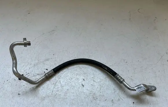 Opel Grandland X Air conditioning (A/C) pipe/hose 9804405480