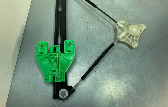 Cupra Formentor Rear window lifting mechanism without motor 5FA839462 SE38002S