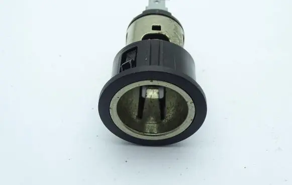 Nissan Note (E11) 12 V Socket (front) 