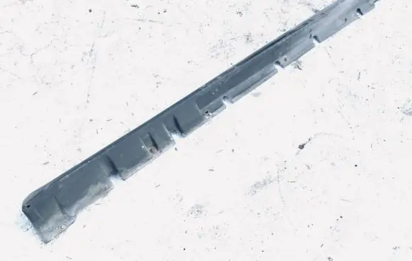 Mitsubishi Carisma Sill mb944768